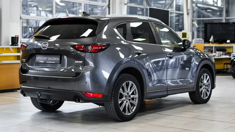 Mazda CX-5 SIGNATURE 2.5 SKYACTIV-G Automatic 4x4 Image 6